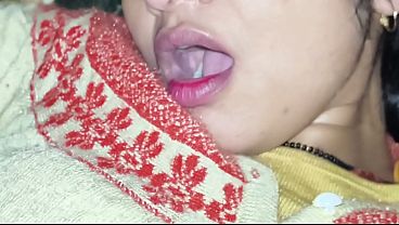 Garota indiana gostosa é fodida pelo namorado