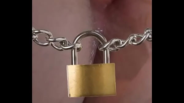 Máquina de gozar cremosa controla orgasmo intenso e prolongado