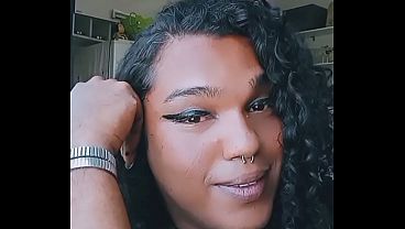 Novinhos dotados fazem goela profunda e anal na bundinha da Wanessinha